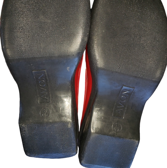 S 6/7 Red Avon Rubber Rain Waterproof Slide Penny Loafer/Moc Never Worn - Picture 2 of 4